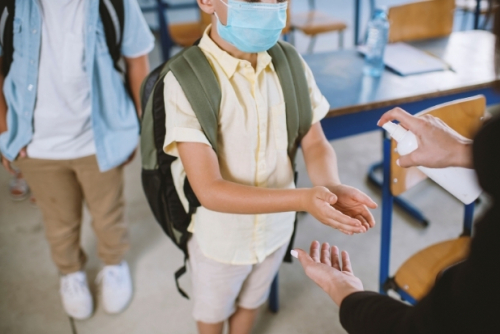 Dezinfekce ve školních zařízeních: Klíč k bezpečnému prostředí pro žáky i pedagogy